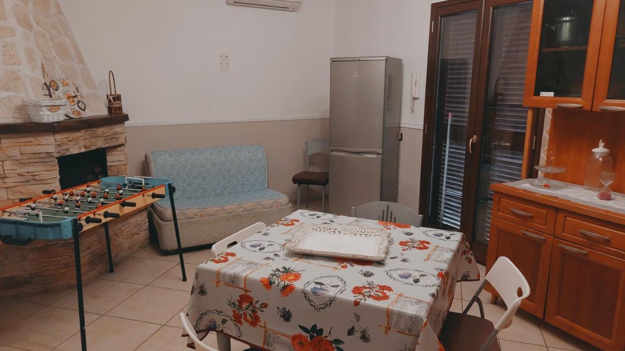 Апартаменты La Casa Di Mamma Неаполь Экстерьер фото